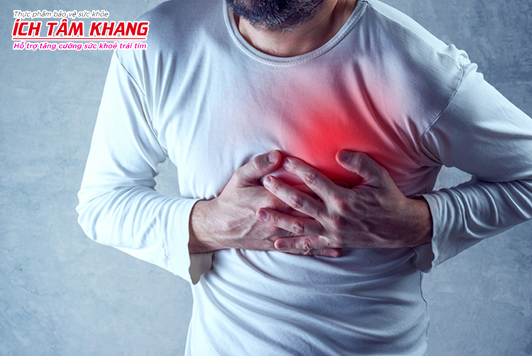 Đau thắt ngực kéo dài là triệu chứng điển hình của cơn nhồi máu cơ tim cấp